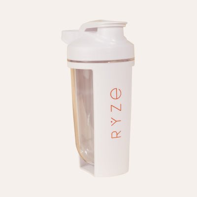Shaker Bottle Q8